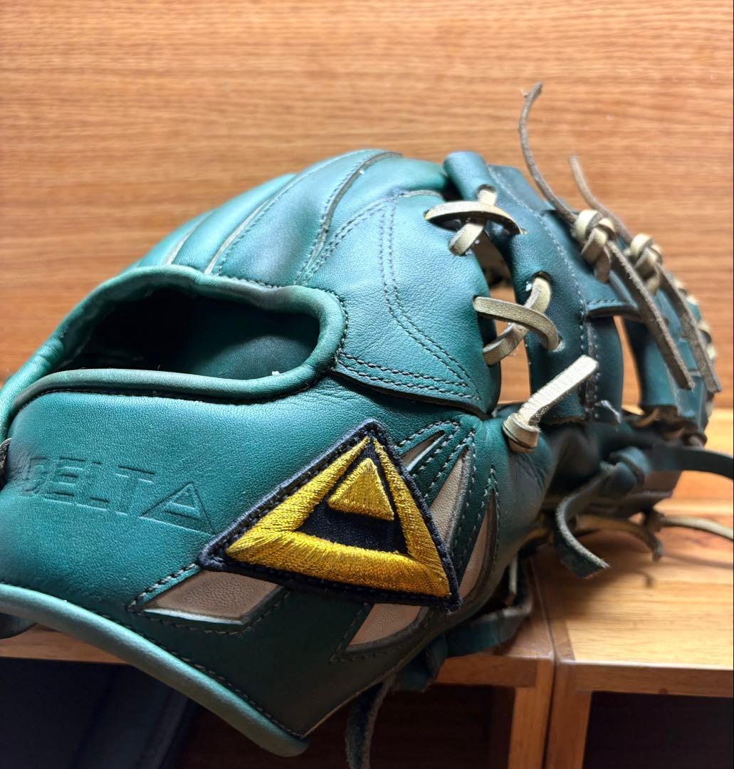 つ*ね様 DELTA 硬式グローブ 内野手用