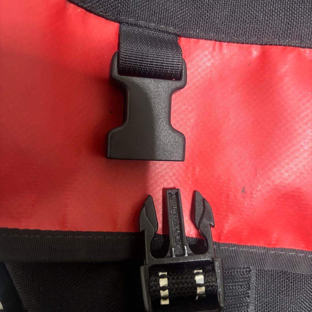 希少 Chrome クローム　メッセンジャーバッグ　レッド　USA