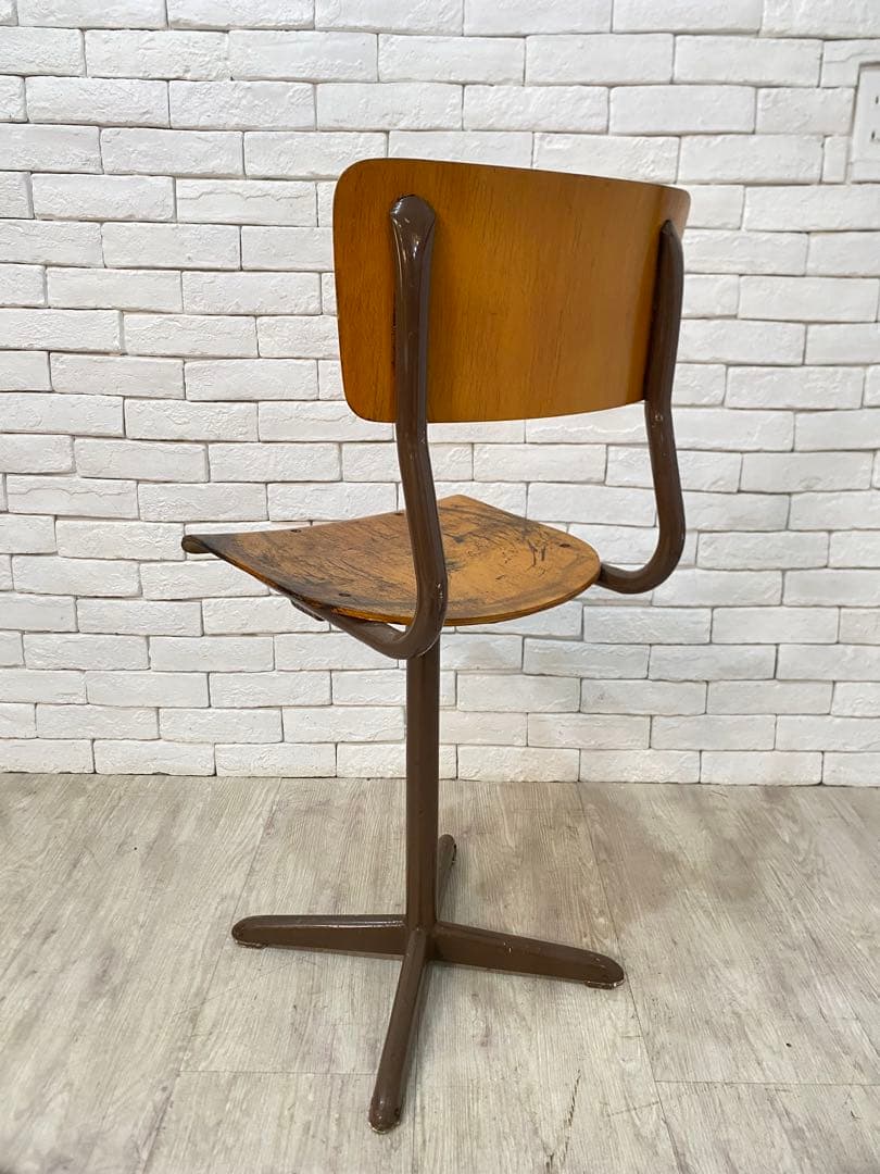 【東京都内23区配送無料】ドイツビンテージ　ハイスツール　プライウッド　チェア