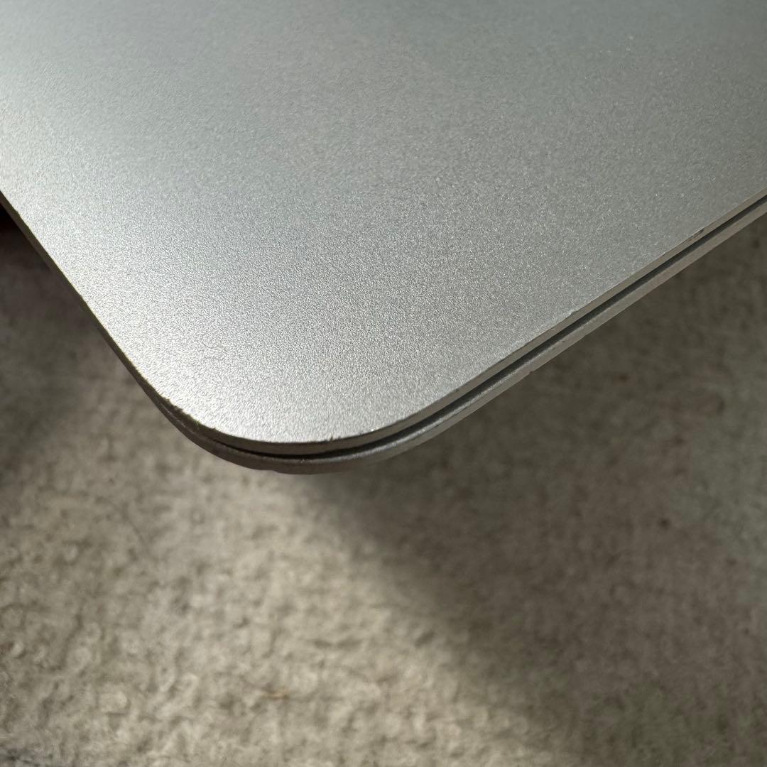 MacBook本体 MacBook Air Core i5