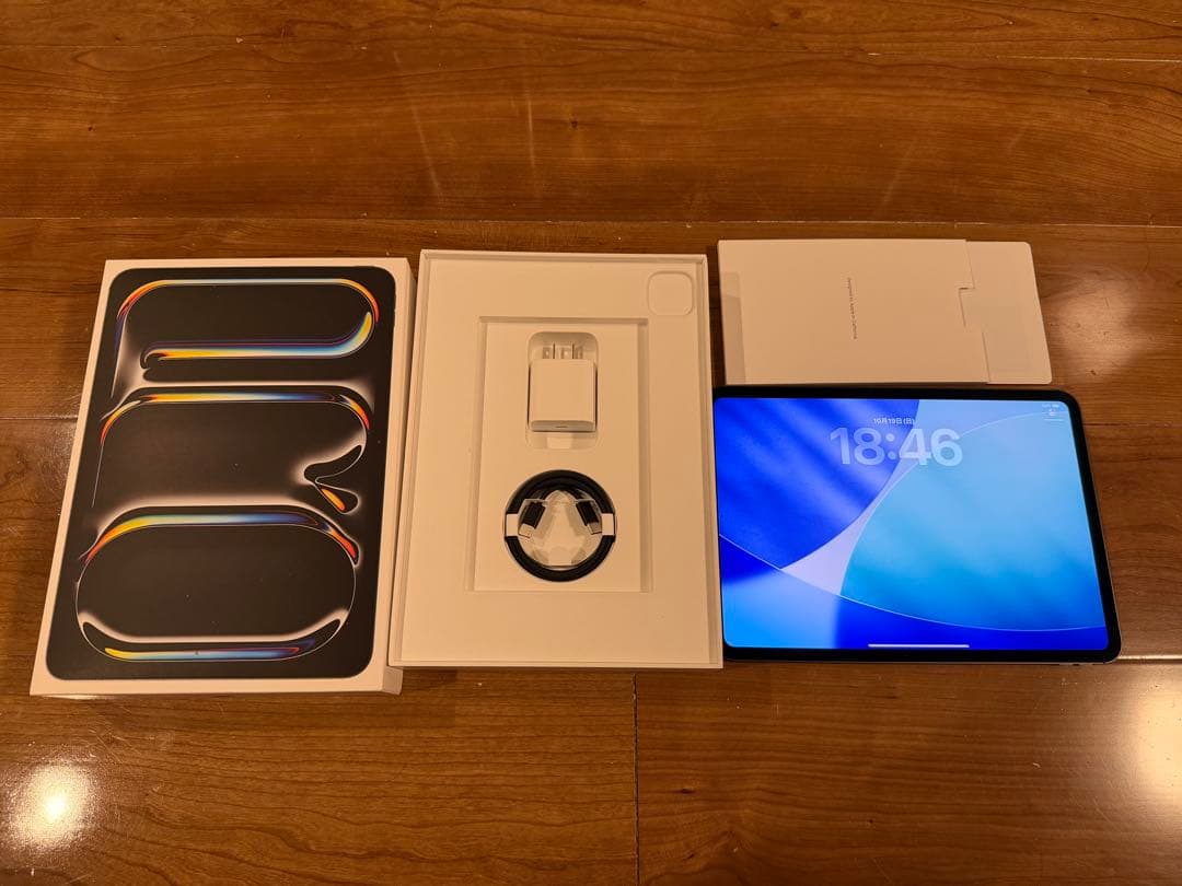 11インチiPad Pro M4 Wi-Fiモデル256GB(標準ガラス搭載)