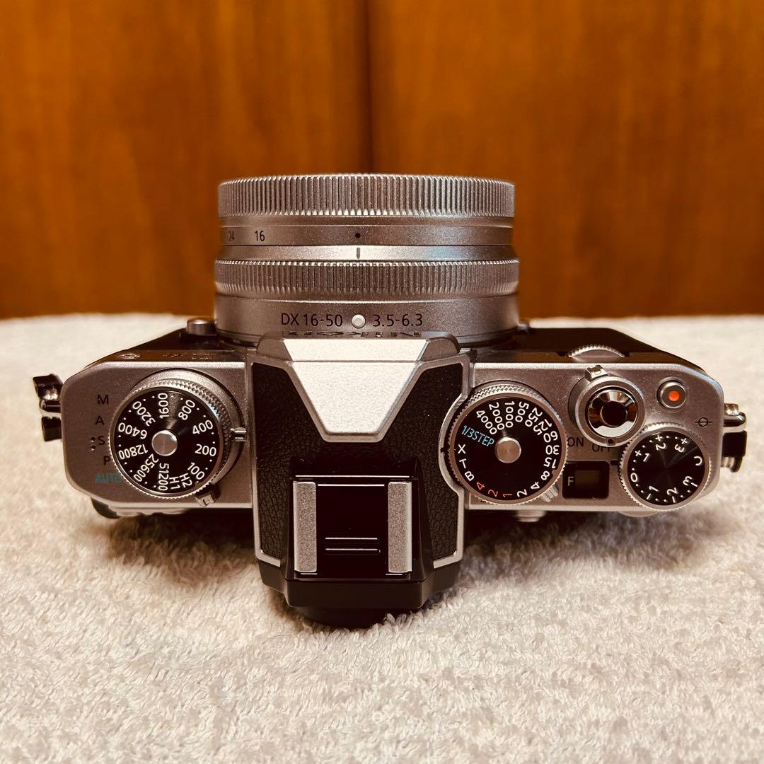 美品 Nikon Zfc NIKKOR Z DX 16-50mm レンズキット