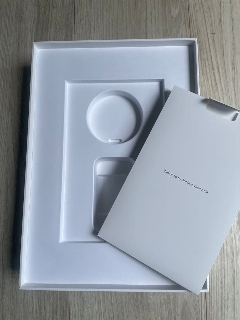 iPad 第9世代 本体　64GB wifiモデル シルバー