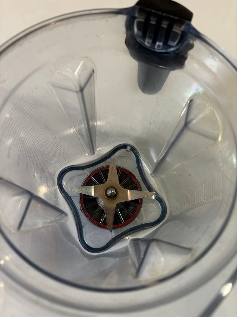 Vitamix Pro300プロフェッショナルシリーズ ミキサー ブレンダー2Ｌ