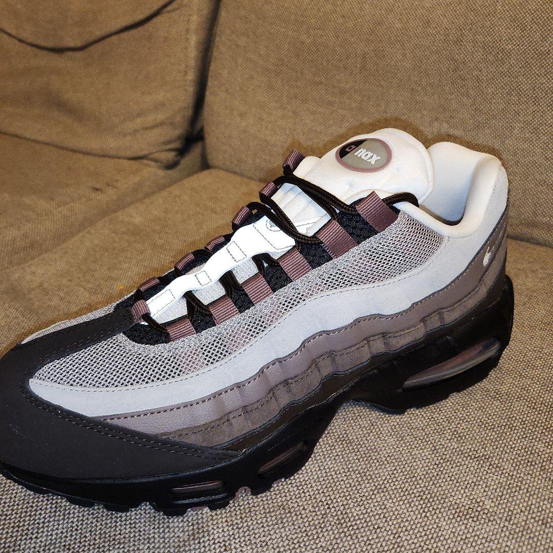 靴 NIKE AIR MAX 95 VELVET BROWN BIG BUBBLE