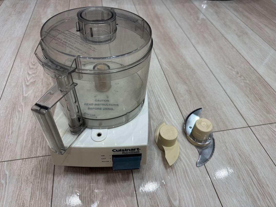 送料無料 Cuisinart フードプロセッサー DLC-10 PIus