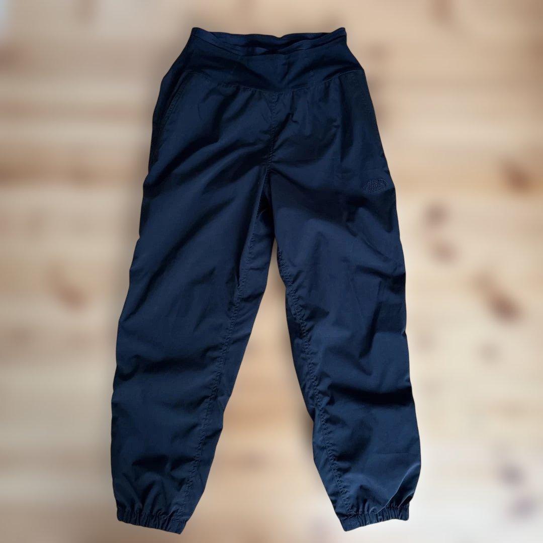 【未使用に近い】フリーランロングパンツ（メンズ）Mサイズ　ブラック