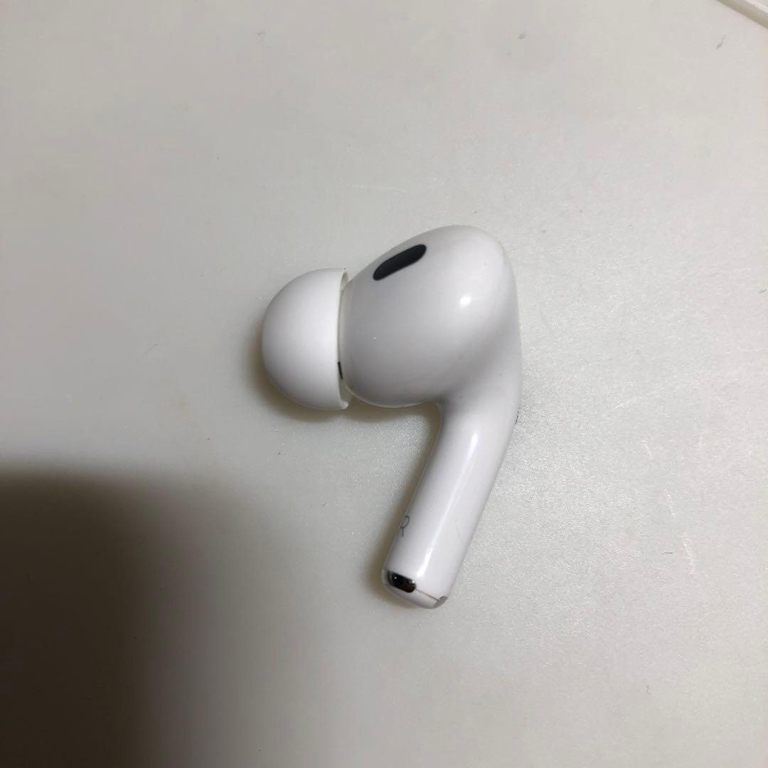 Apple AirPods Pro 第2世代　typeC 右耳　右側　右