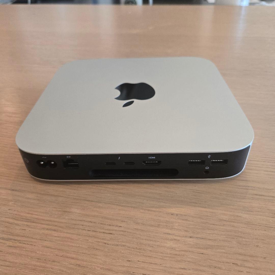 Mac mini M1チップ（8GB RAM / 256GB SSD）シルバー