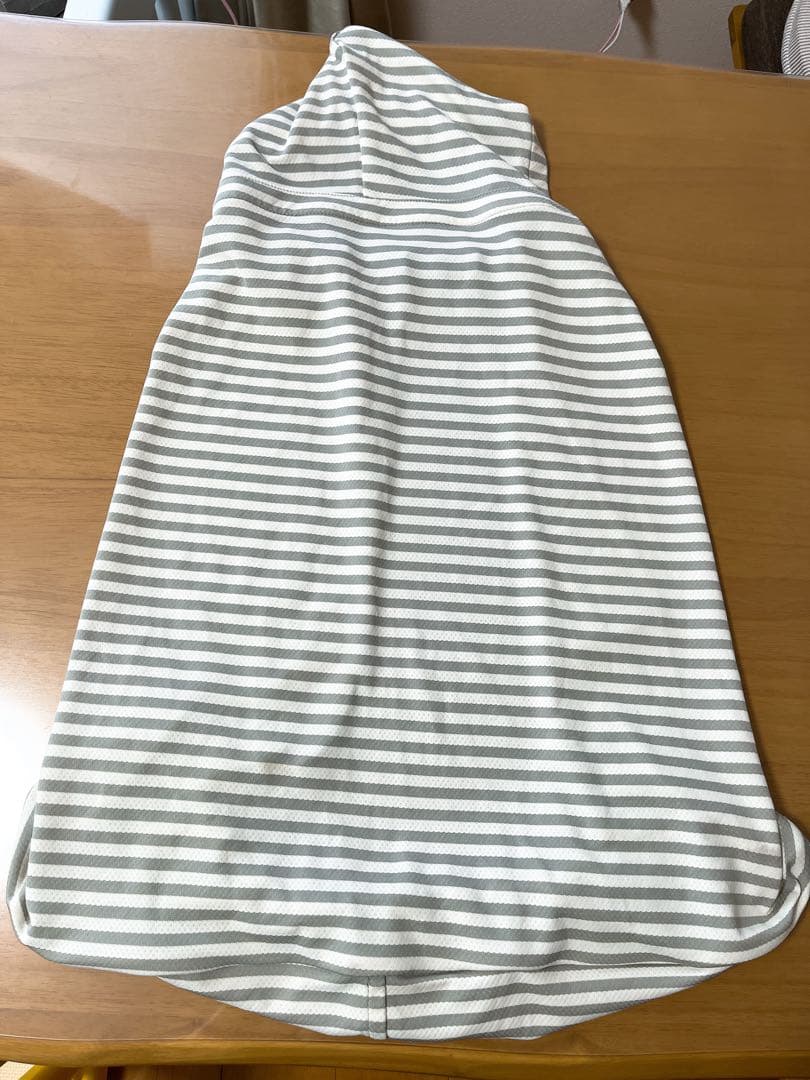 【美品】[ミキハウス×ポグネー]ベビーキャリア　チャコールグレー 抱っこ紐