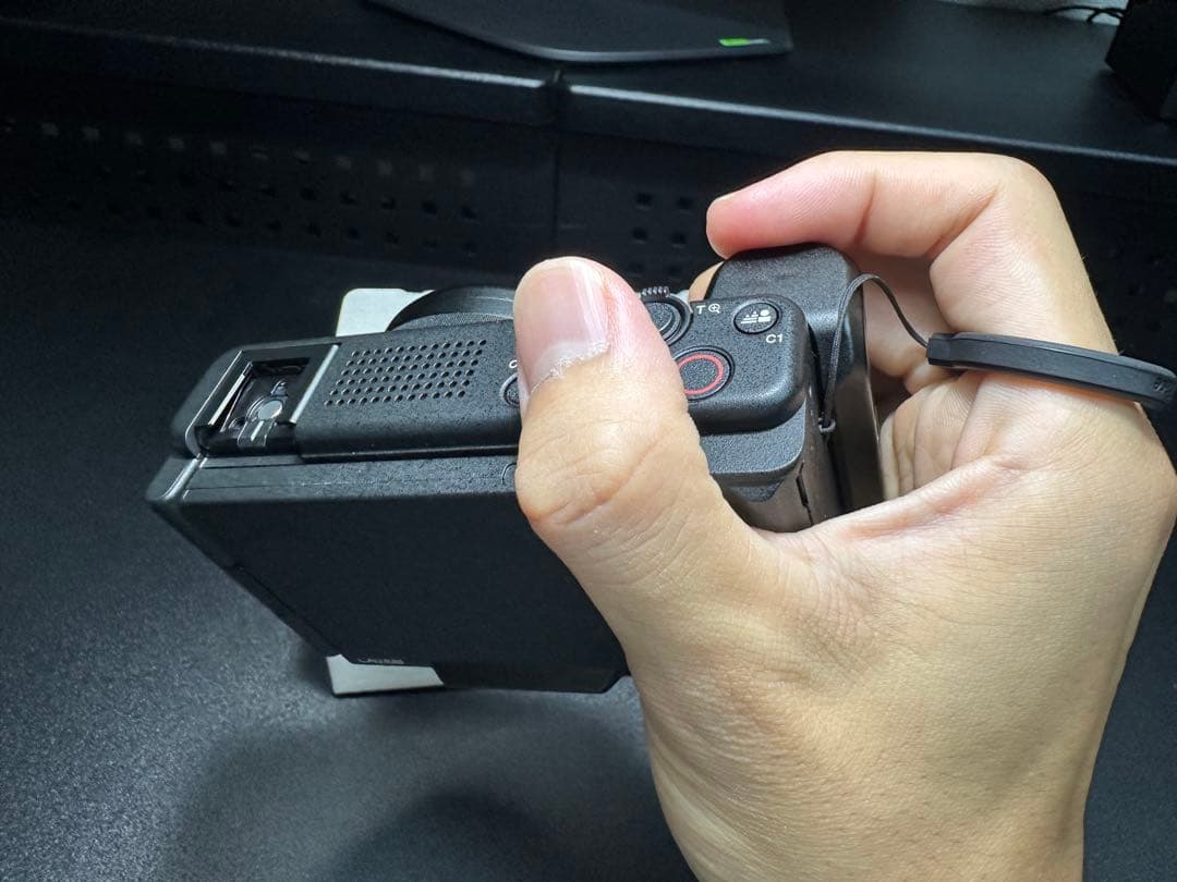 SONY VLOGCAM ZV-1M2 予備純正バッテリー＋純正チャージャー付き