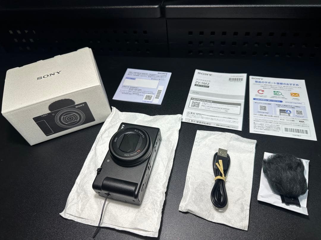 SONY VLOGCAM ZV-1M2 予備純正バッテリー＋純正チャージャー付き