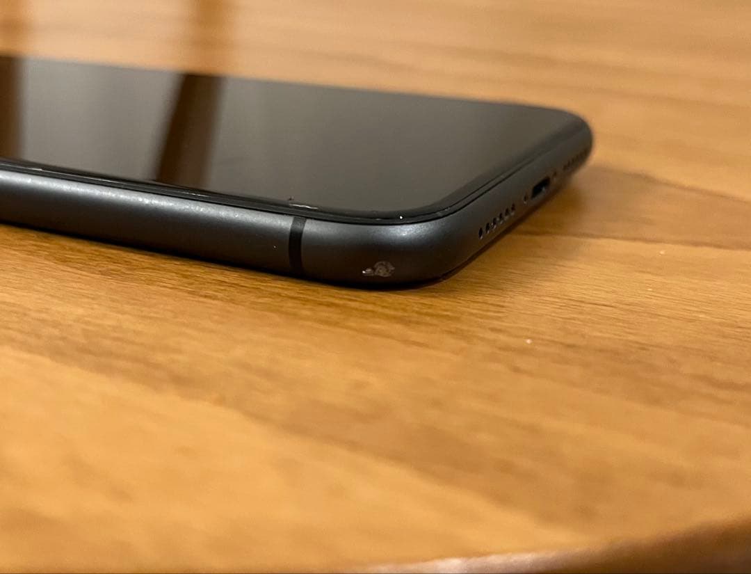 iPhone 11 ブラック　128GB