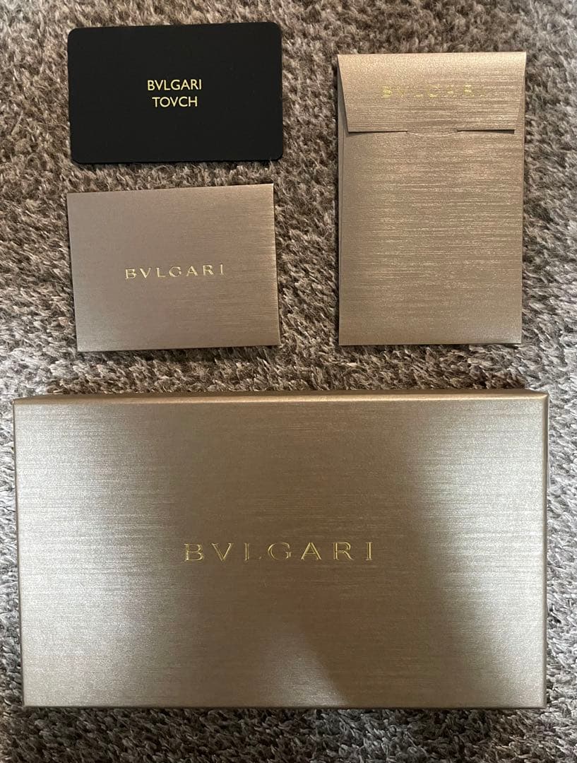 BVLGARI ブルガリ 282102 小銭入れ付 長財布 (グリーン系) 新品