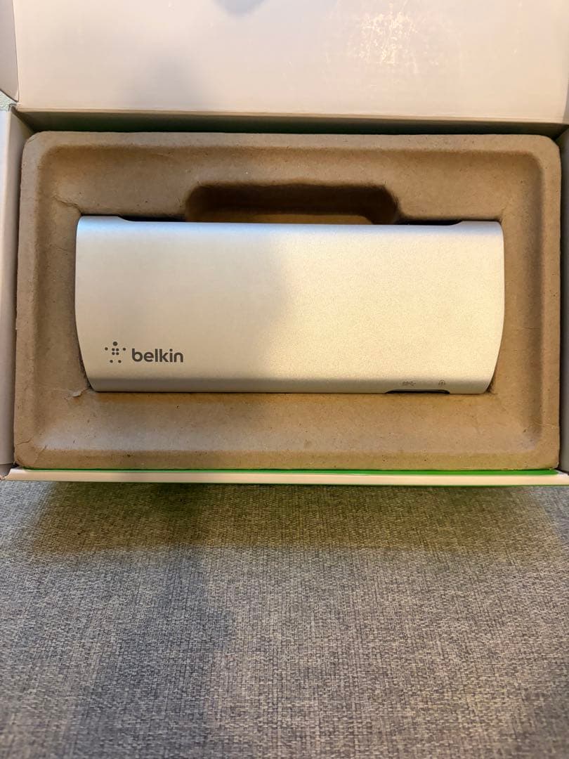 分配器・切替器 belkin Thunderbolt 2 Express Dock HD