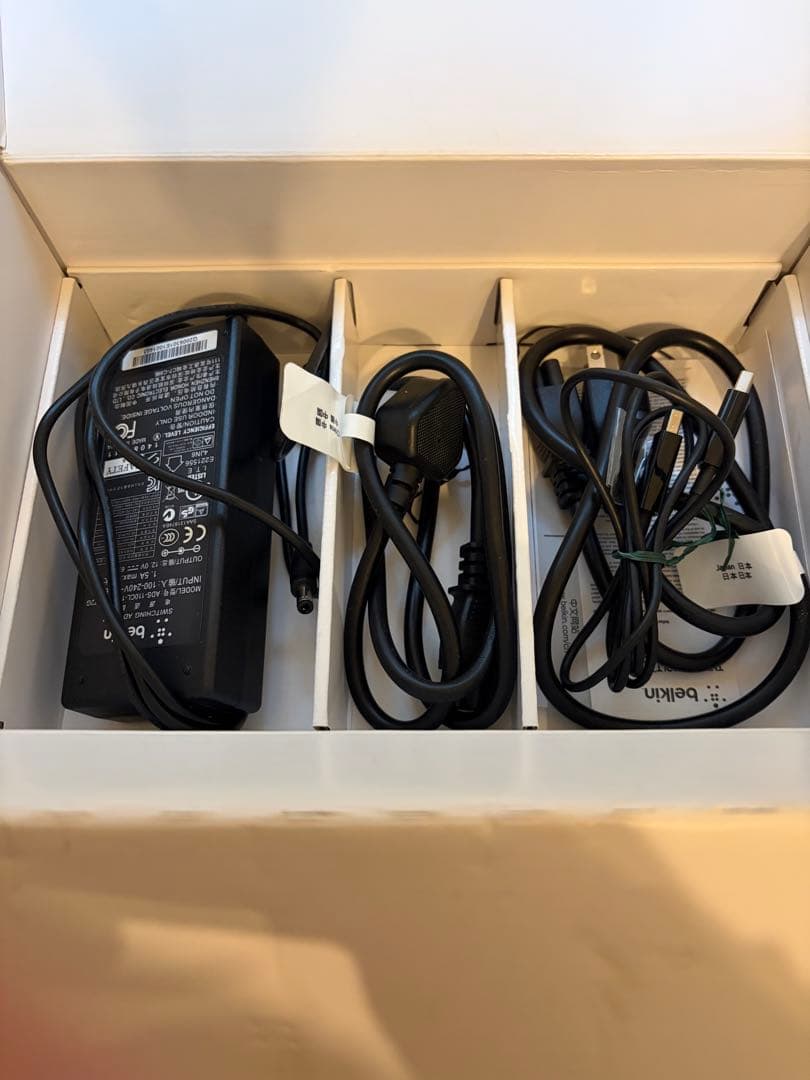 分配器・切替器 belkin Thunderbolt 2 Express Dock HD