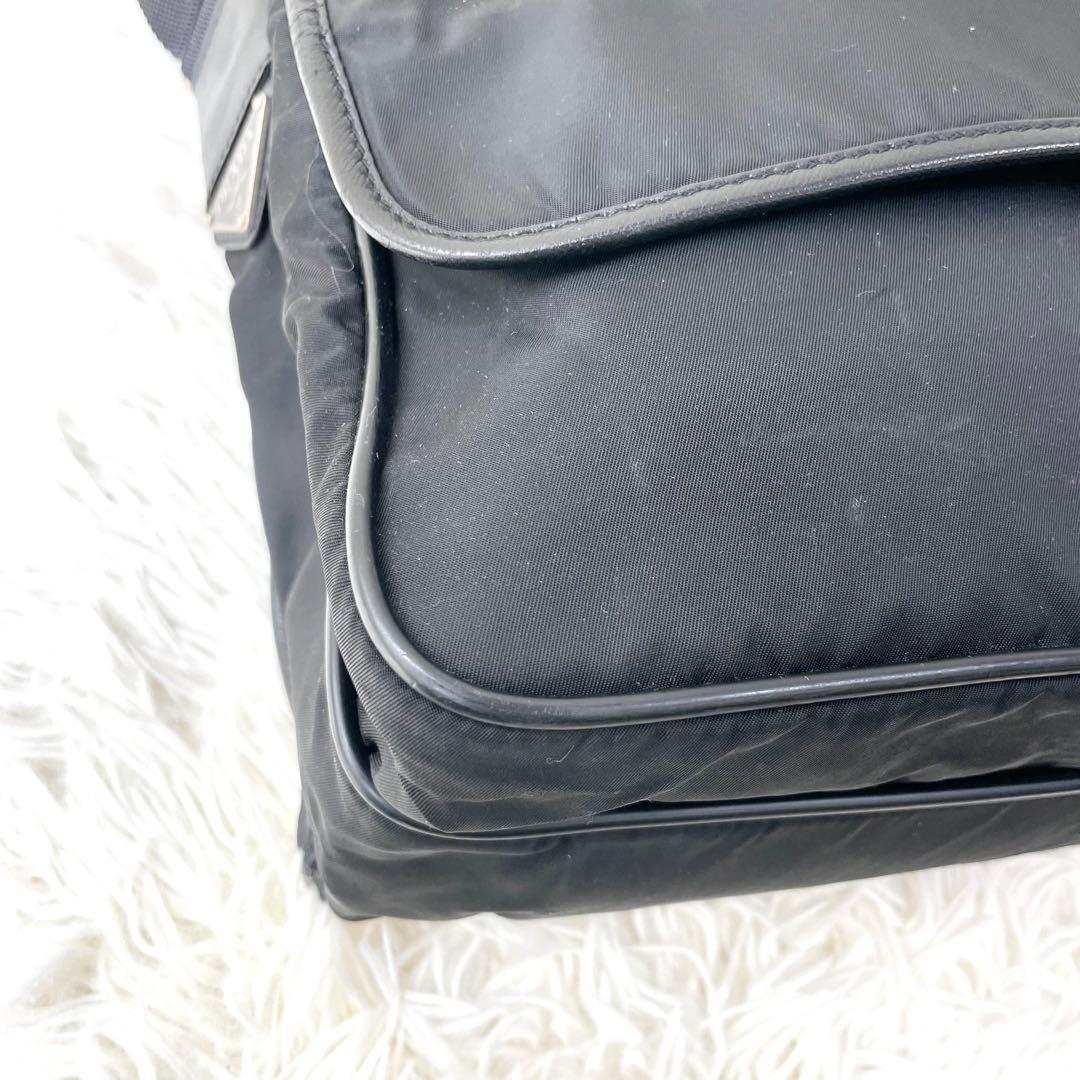 asumi　プラダ ショルダー 三角ロゴ レザー ナイロン A4収納 黒