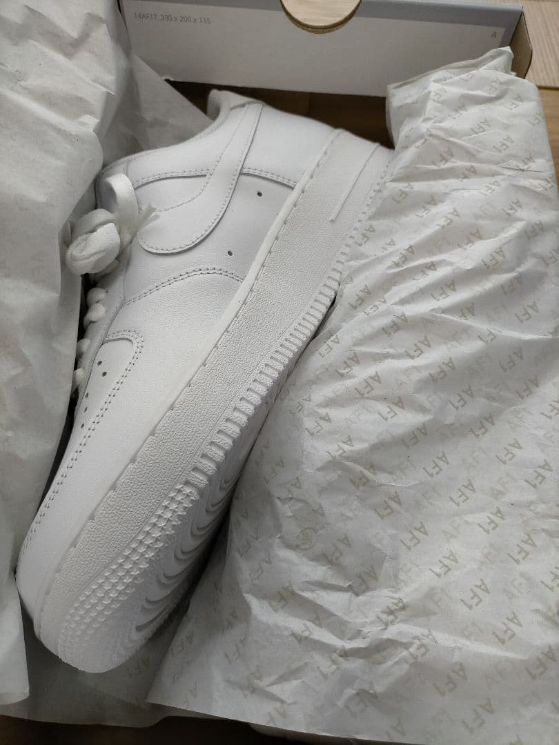 靴 NIKE AIR FORCE 1 '07 CW2288 111