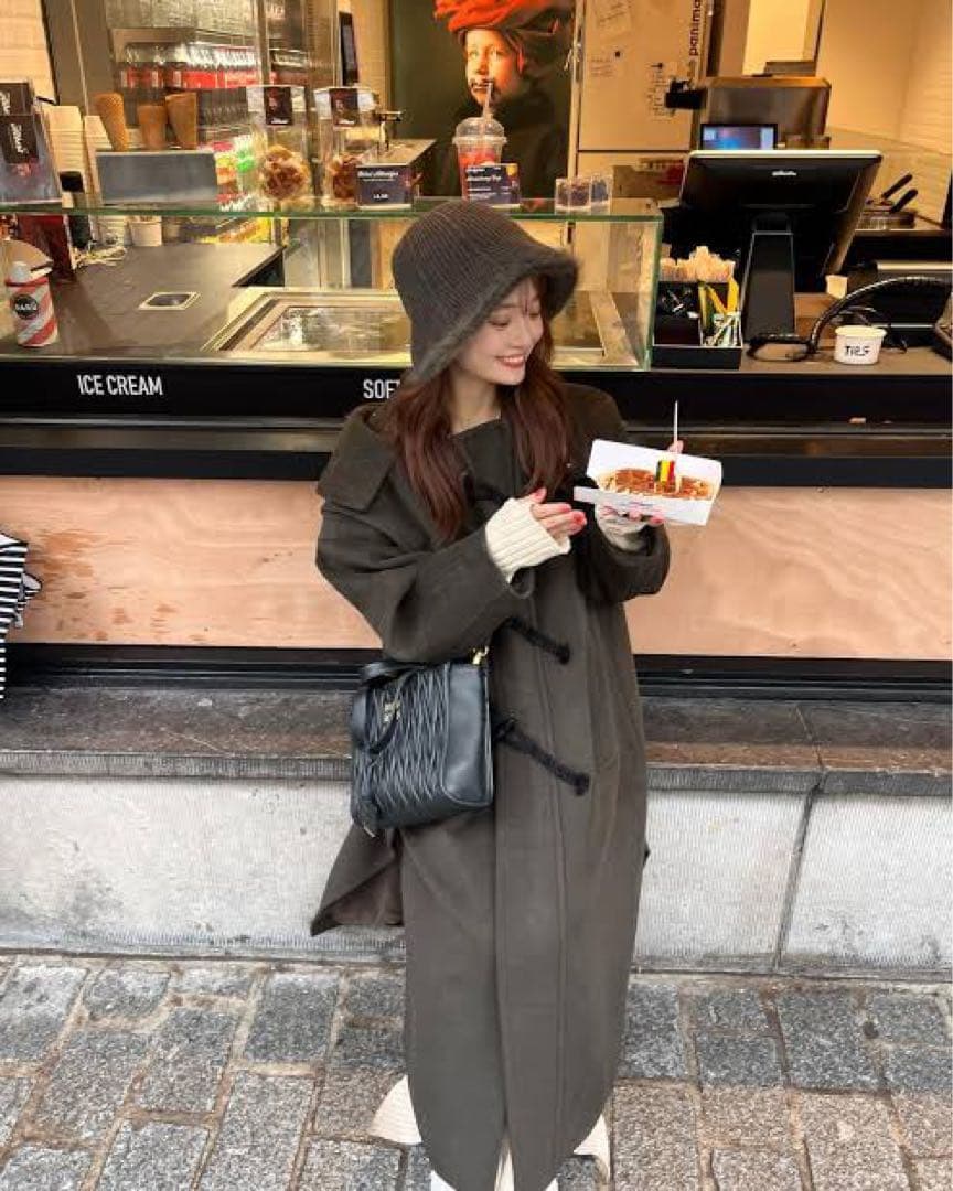 ダークブラウン ダッフルコート フード付き