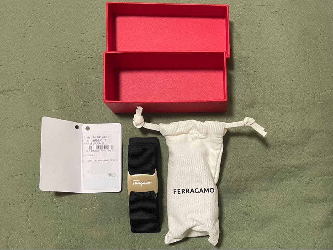 フェラガモ バレッタ ヘアクリップ 髪留め リボン ブラック　Ferragamo