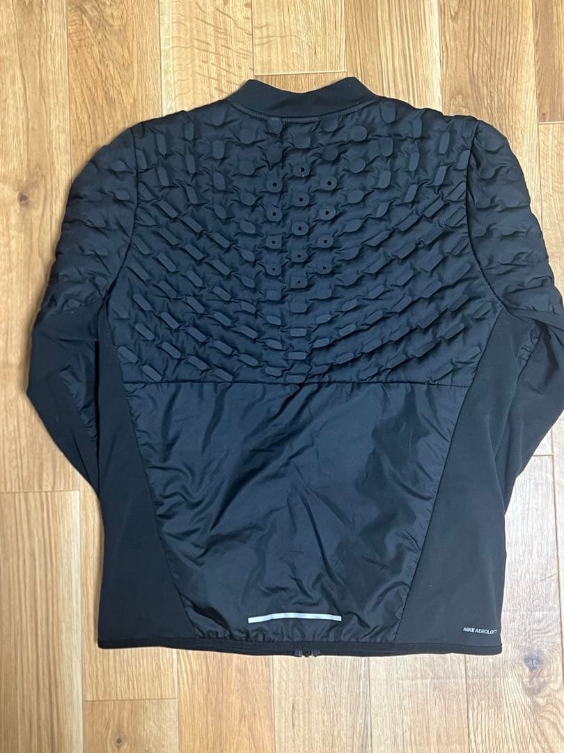 Nike ランニングAEROLOFT ブラック Mサイズ