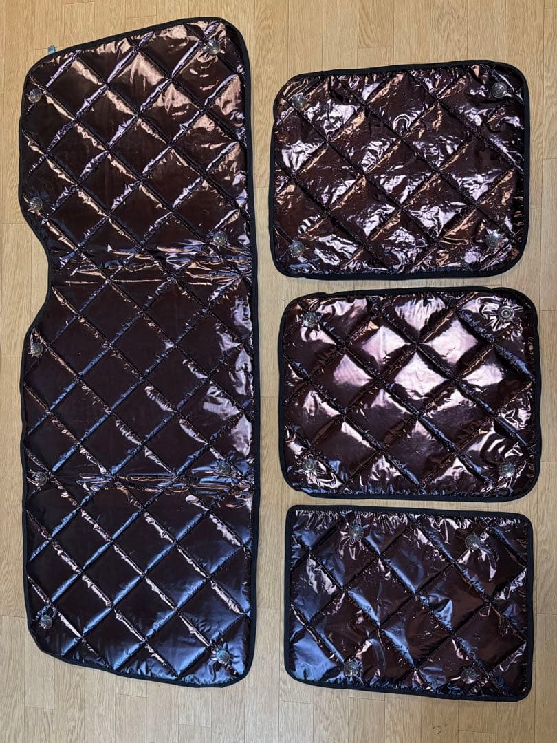 ハイエース 200系 アイズシェード ブラッキー/ブラック