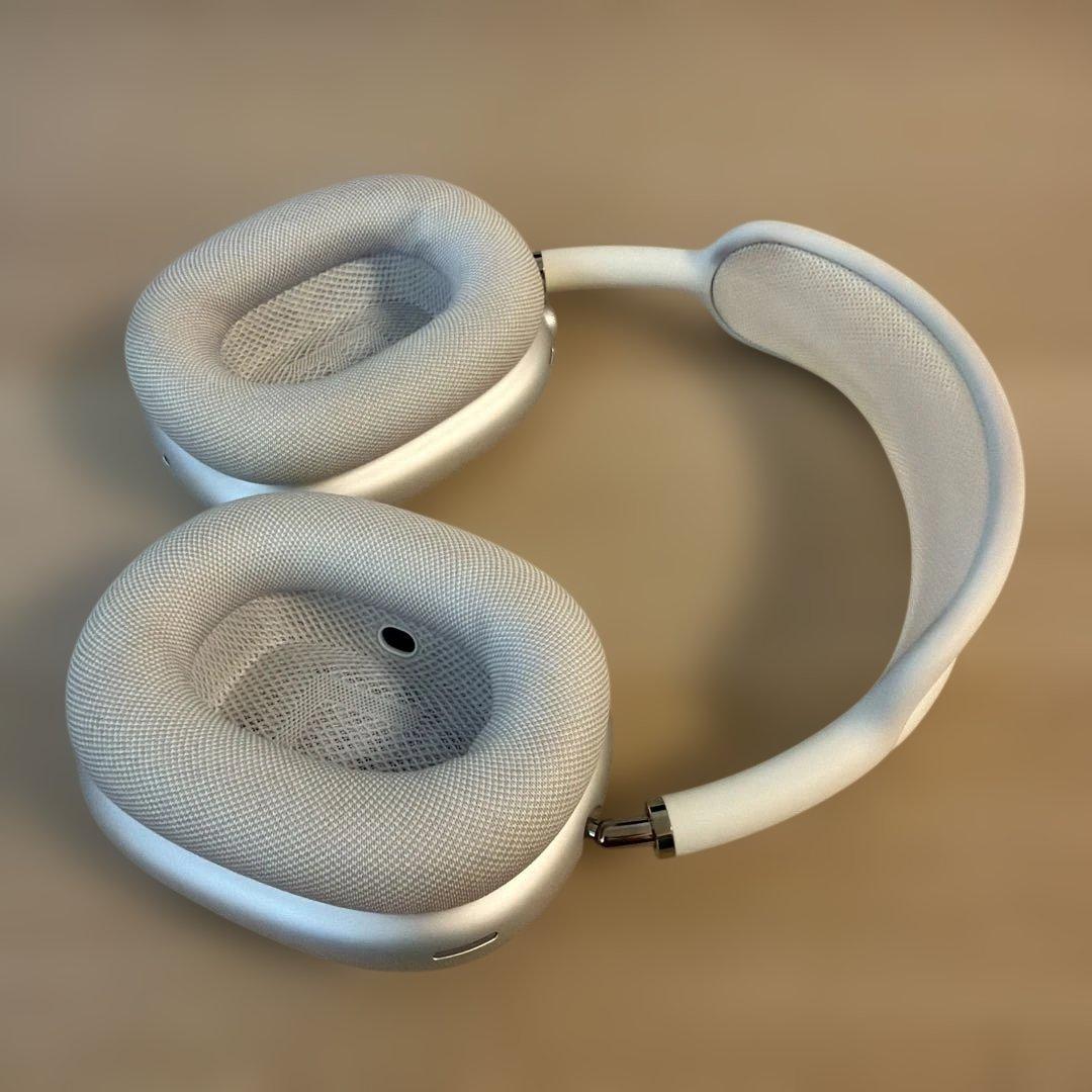 AirPods Max（第一世代 シルバー）