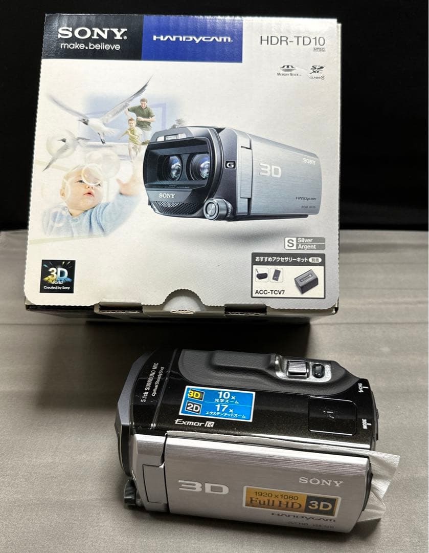 新品未使用　SONY HANDYCAM 3Dカメラ HDR-TD10