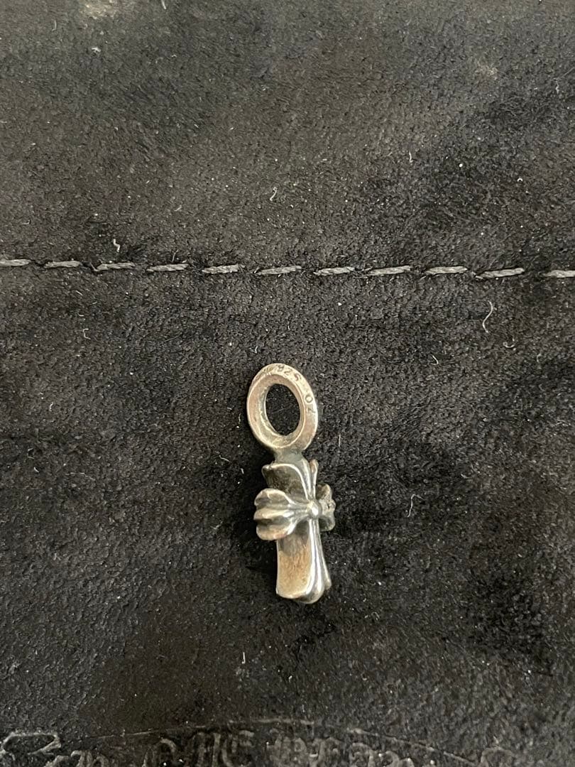 正規品　クロムハーツ　スタックチャームV1 クロス