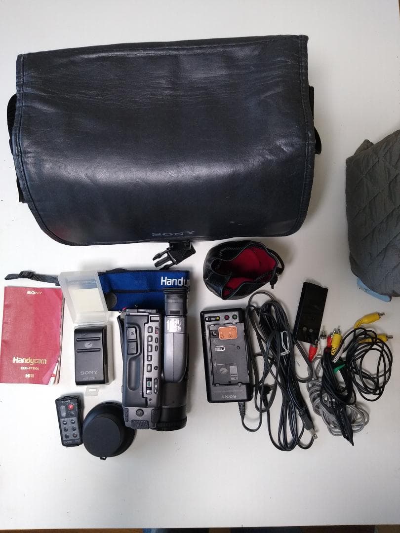 SONY Handycam video Hi8 本体&(GV-USB2付き)