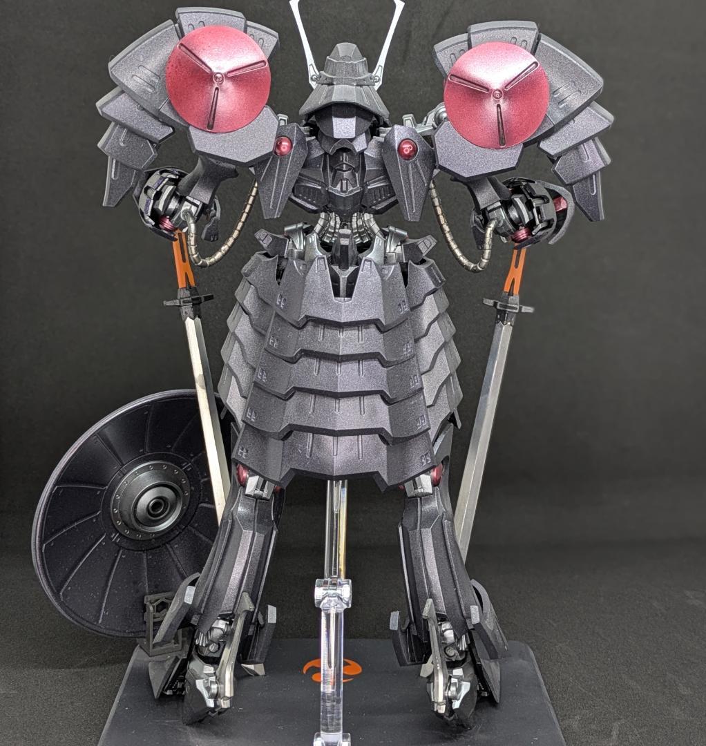 ボークス IMS 1/100 バッシュ・ザ・ブラックナイト 塗装済み完成品