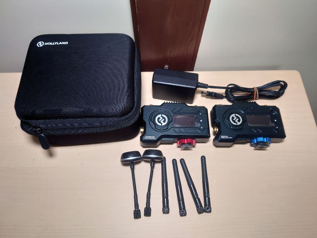 ゆ*う様 【動作良好】HOLLYLAND MARS400spro ワイヤレス映像