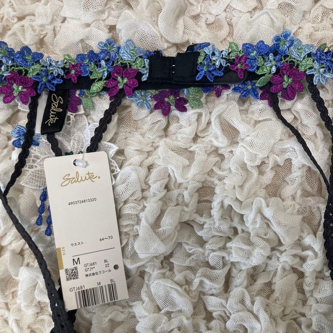 ワコール サルート E65 ソング ガーター　M 3点セット　クリスマス