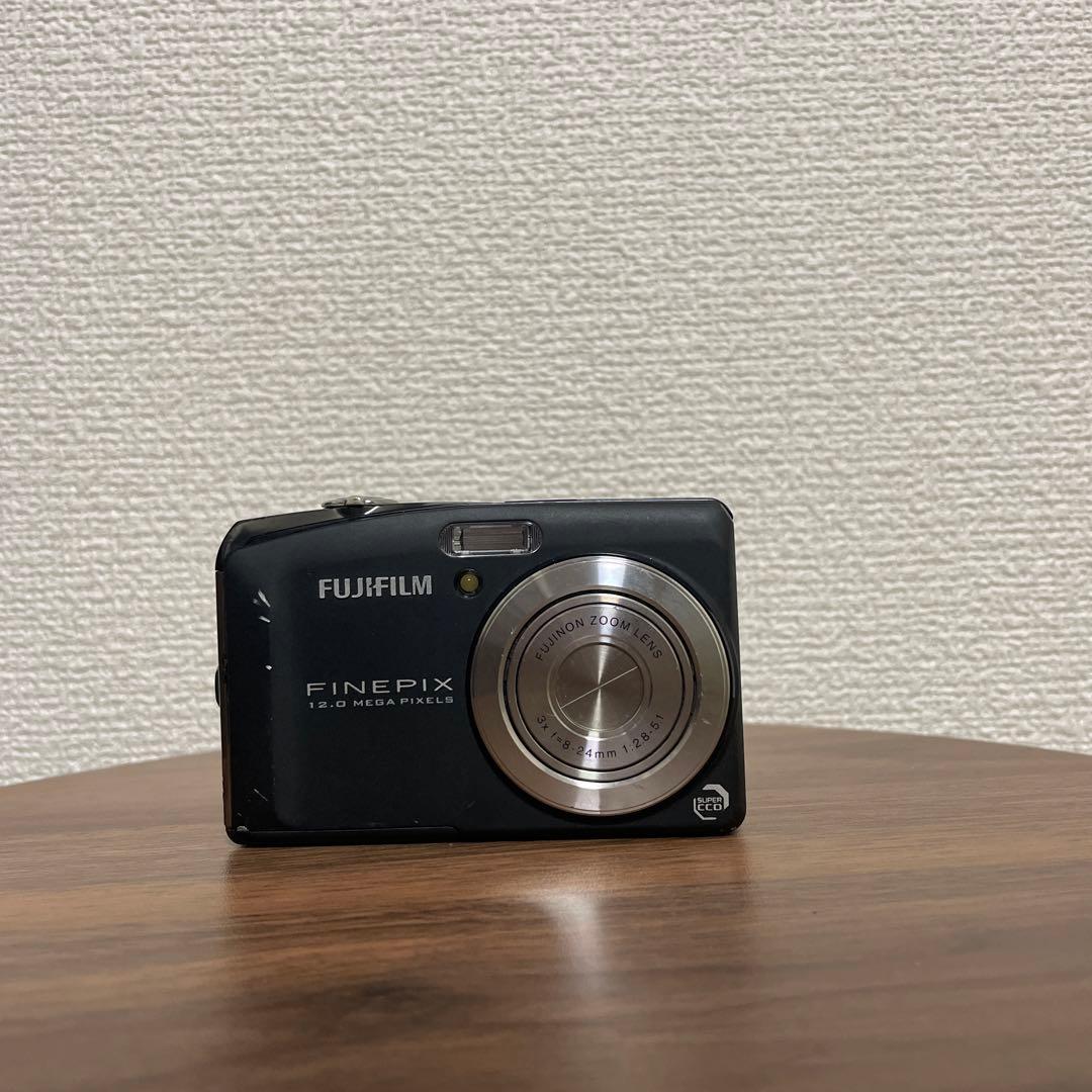 【オールドコンデジ】 FUJIFILM FinePix F50fd