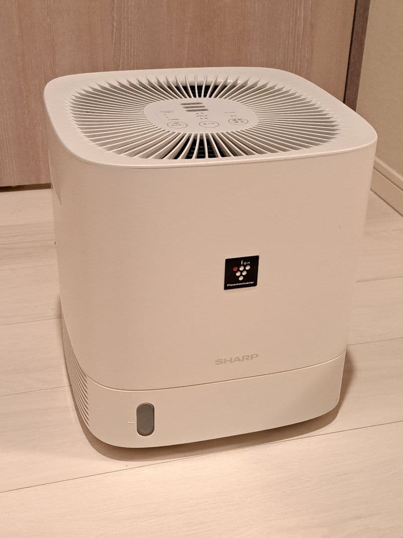 シャープ 衣類乾燥 除湿機 CV-P60-W デシカント式 5.6L