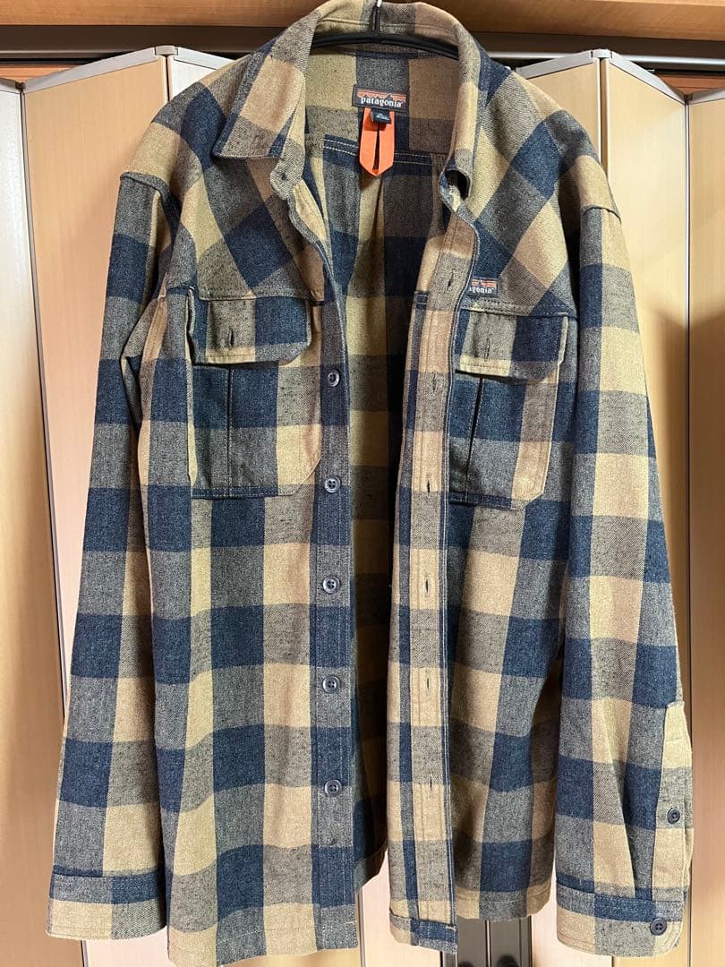 patagonia メンズM ファリアーズシャツ　STY53320FA22