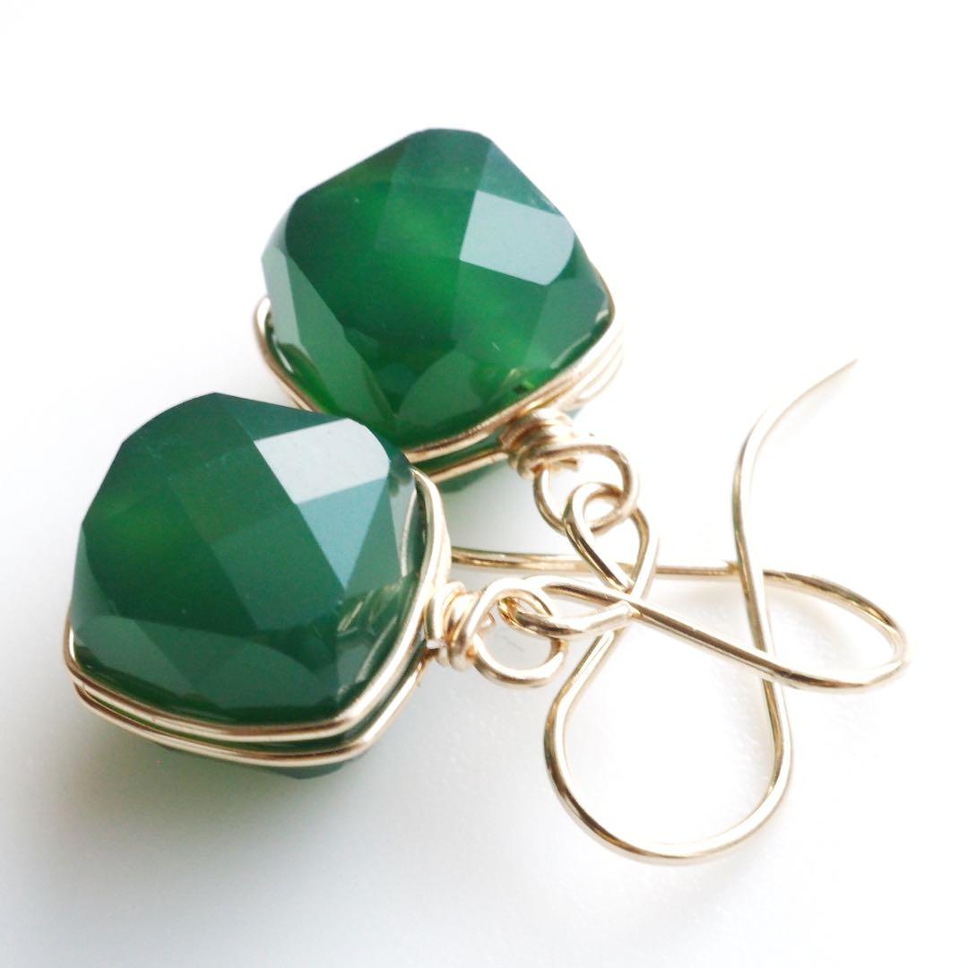 【ほぅ】天然水晶のバタフライモチーフネックレストップ