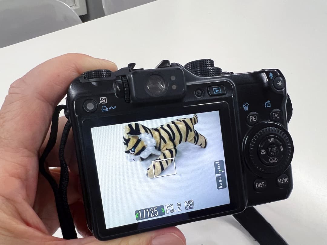 Canon G10 コンパクトデジタルカメラ