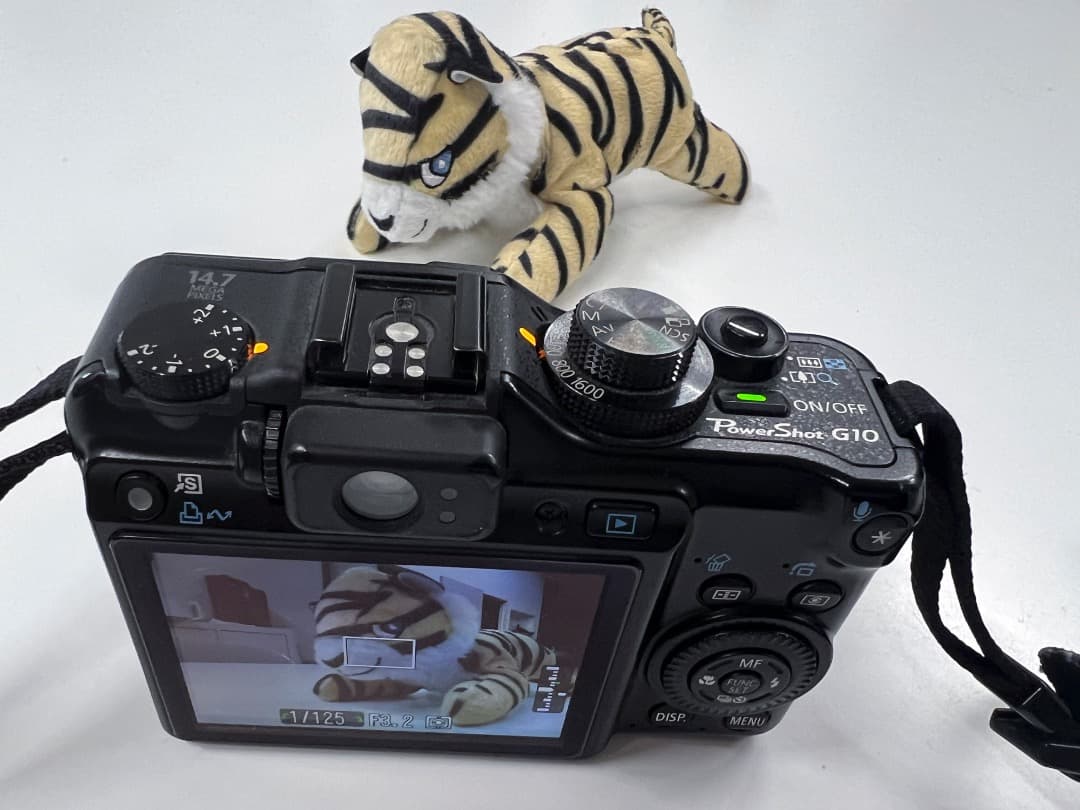 Canon G10 コンパクトデジタルカメラ