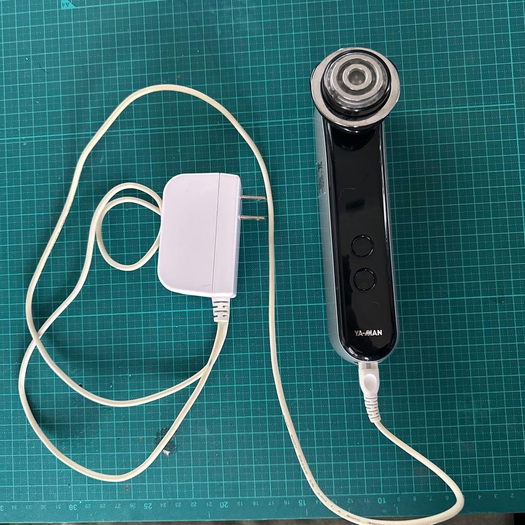 YA-MAN 美顔器 ブラック・シルバー プレステージ PSM-20SR