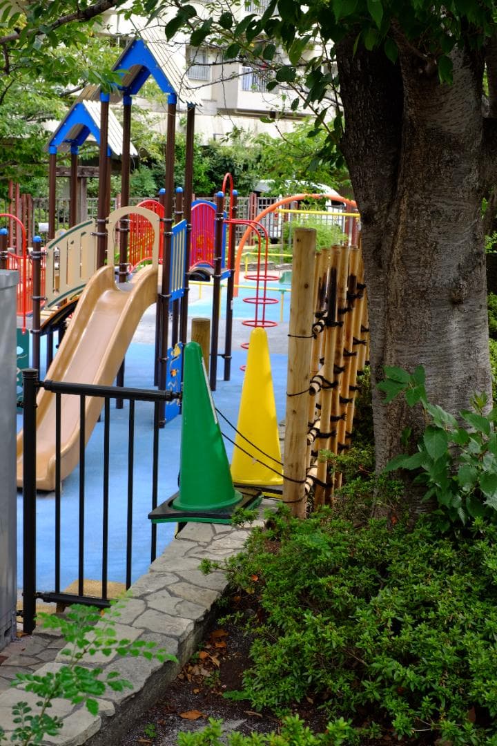 か*ん様 美品■富士フイルム FUJIFILM X-E2 ボディ■ 動作確認済■