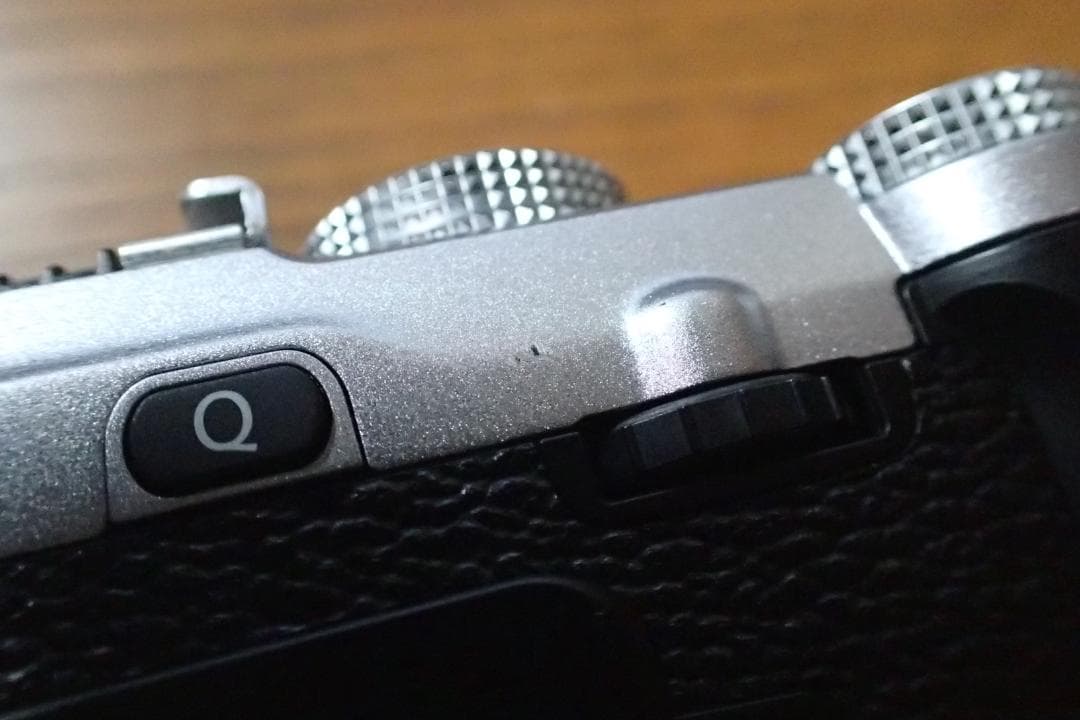 か*ん様 美品■富士フイルム FUJIFILM X-E2 ボディ■ 動作確認済■