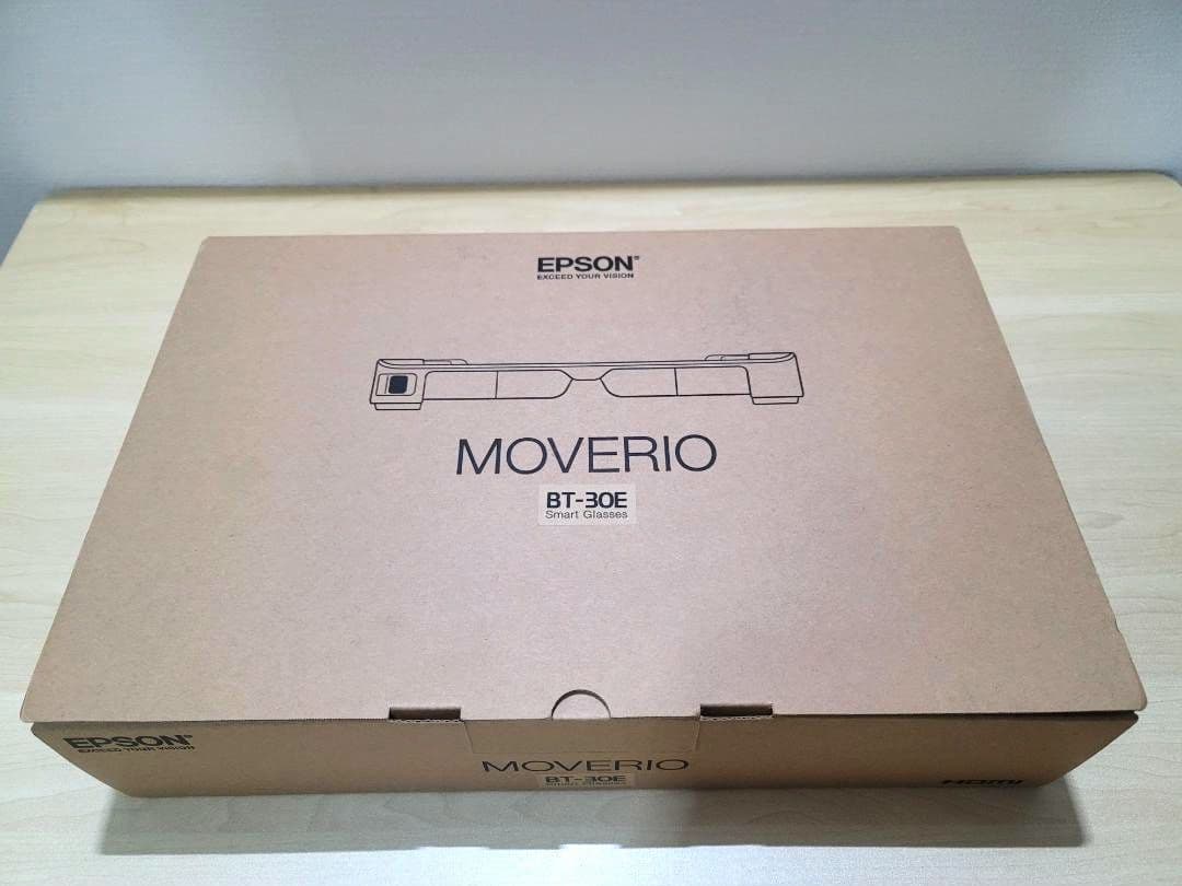EPSON　スマートグラス　MOVERIO BT-30E