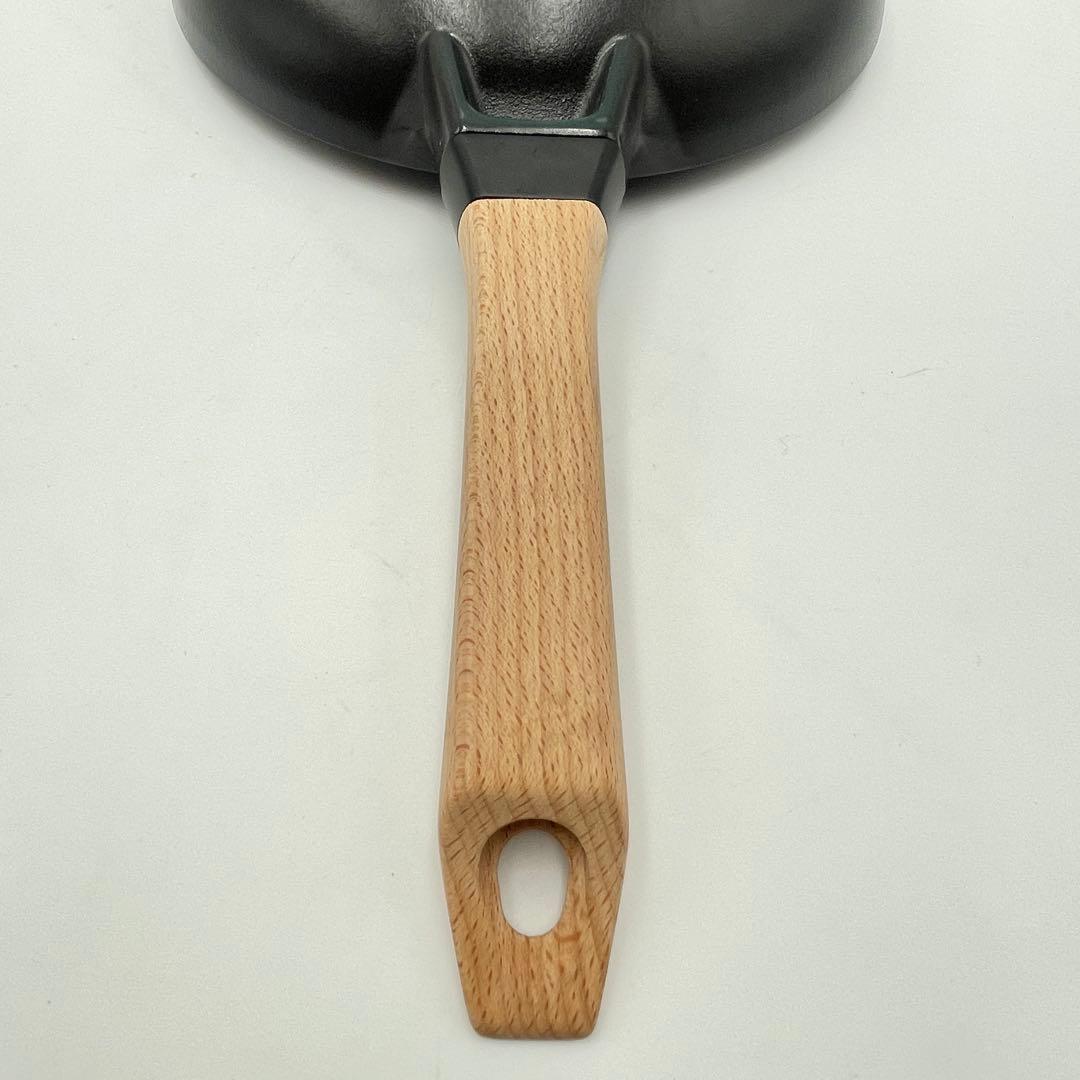 専用　美品　ストウブ（Staub）ウッドハンドル フライパン 20cm IH対応