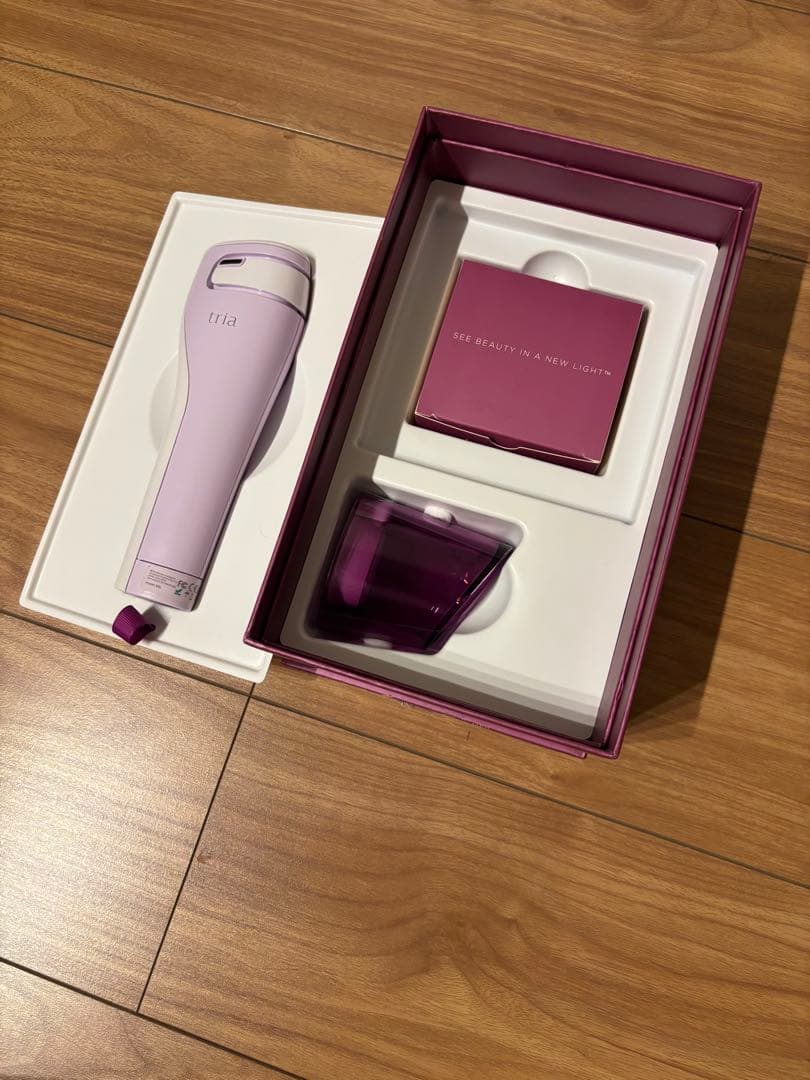 【美品】Tria スキンエイジングケアレーザー