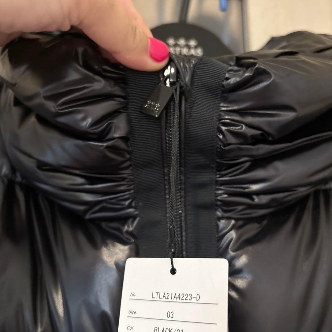 TATRAS 未使用　黒　03 Lサイズ　ダウンジャケット