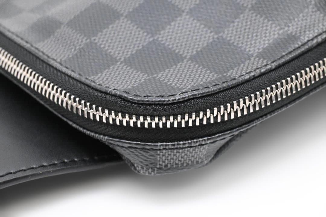 【超美品】ルイヴィトン ダミエ グラフィット アヴェニュー スリングバッグ