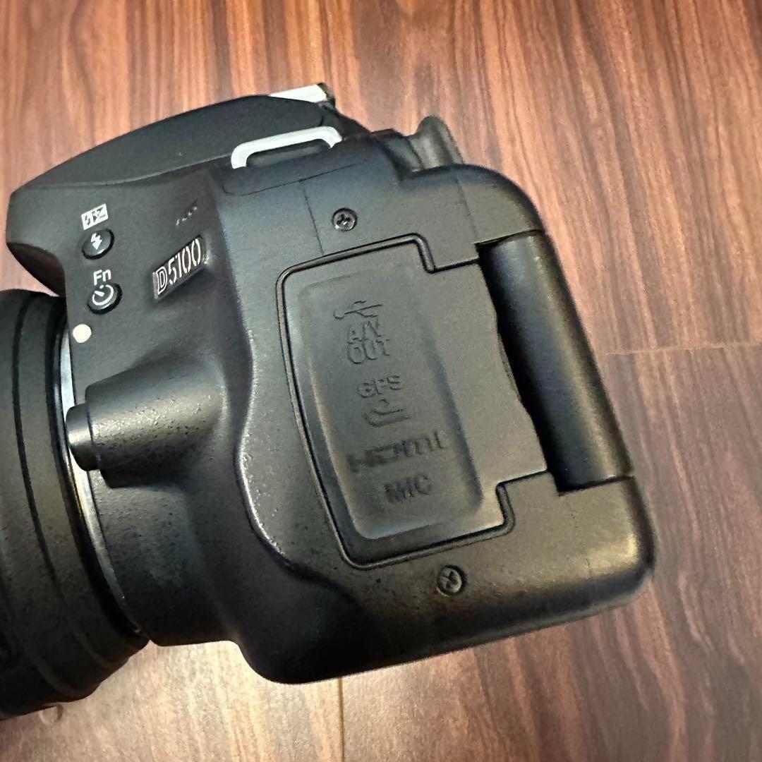 Nikon D5100 ダブルズームキット 2027