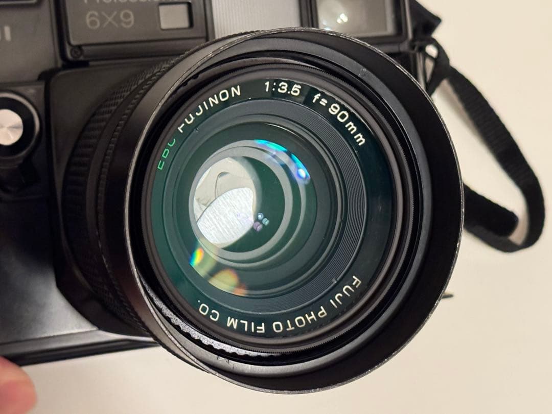 FUJI フジ GW690II 中判フィルムカメラ【おまけフィルム付】