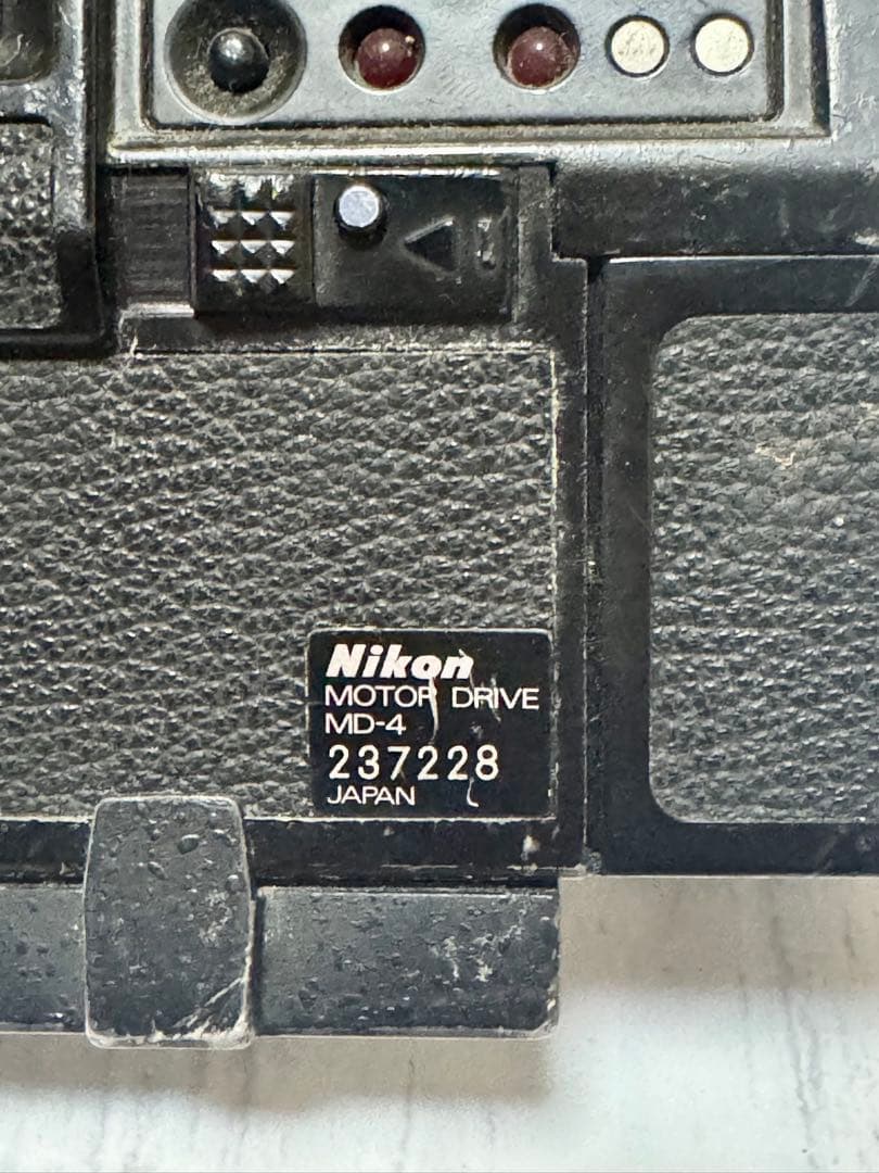 Nikon F3 HP 一眼レフ フィルムカメラ レトロ MD-4